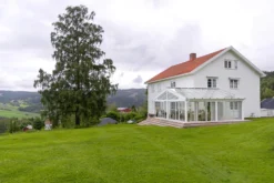 Hagestue Saltak rundt hjørnet