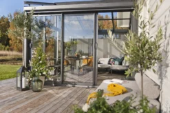 WG 80 Fast glassvegg med ventilasjonsvindu
